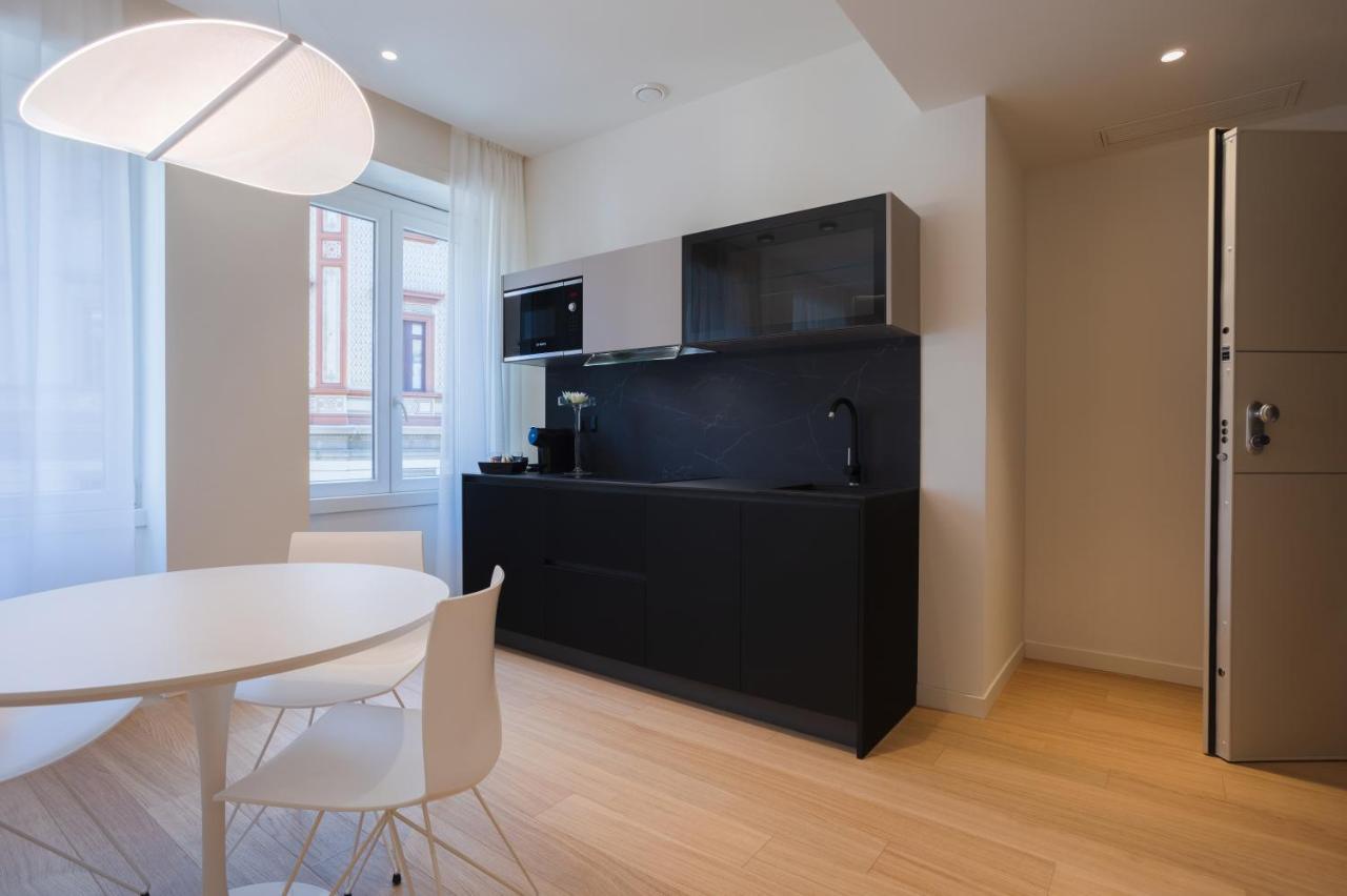 Sant'Ambrogio Apartments, Reception H24 ميلان المظهر الخارجي الصورة